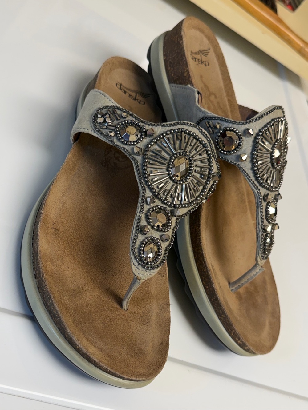 DANSKO Pamela Women’s beaded Thong Sandals size 41